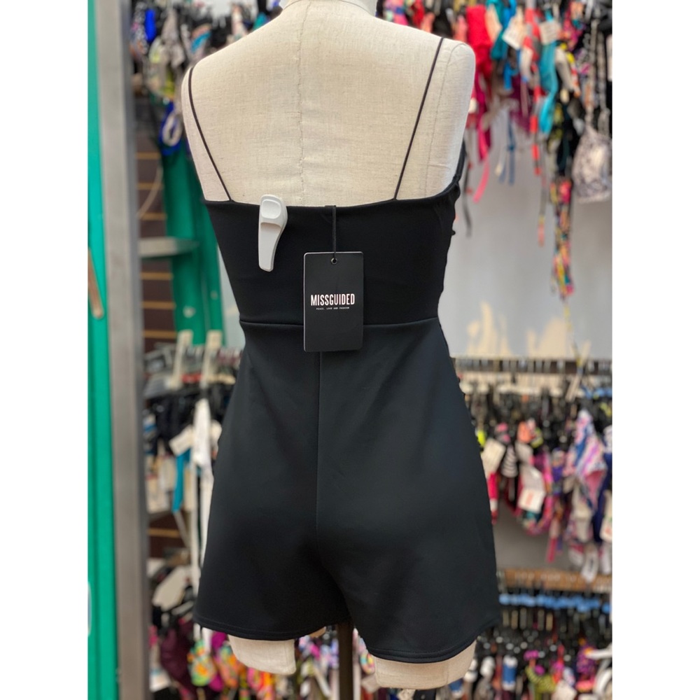 Missguided - Picture 2 of 4